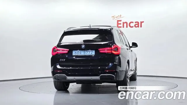 BMW iX3 2022