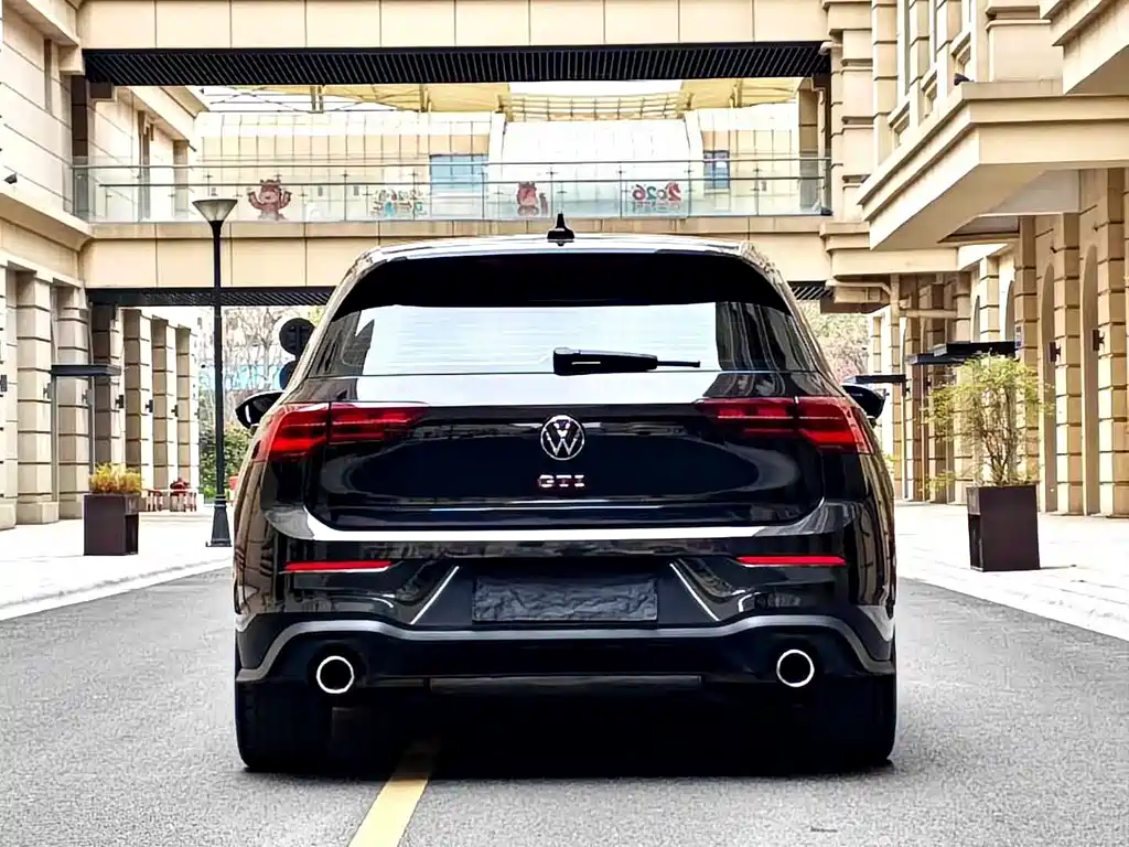 Volkswagen Golf GTI 2022