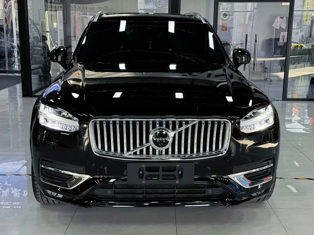 Volvo XC90 2021