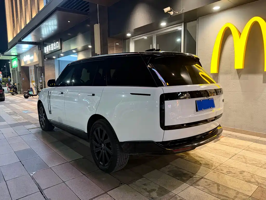 Land Rover Range Rover 2024
