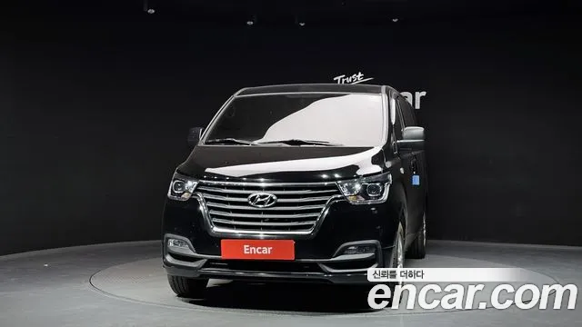 Hyundai Starex 2021