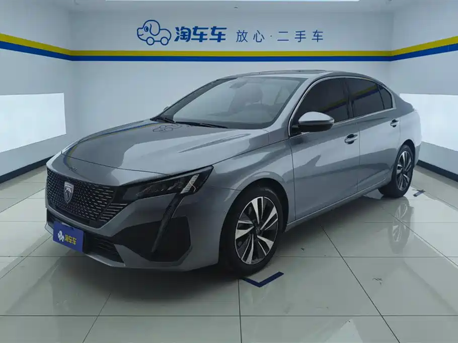 Peugeot 408 2023