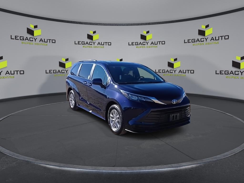 Toyota Sienna 2025