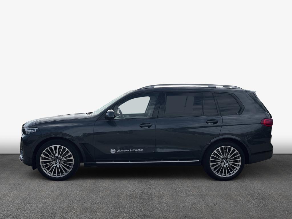 BMW X7 2021