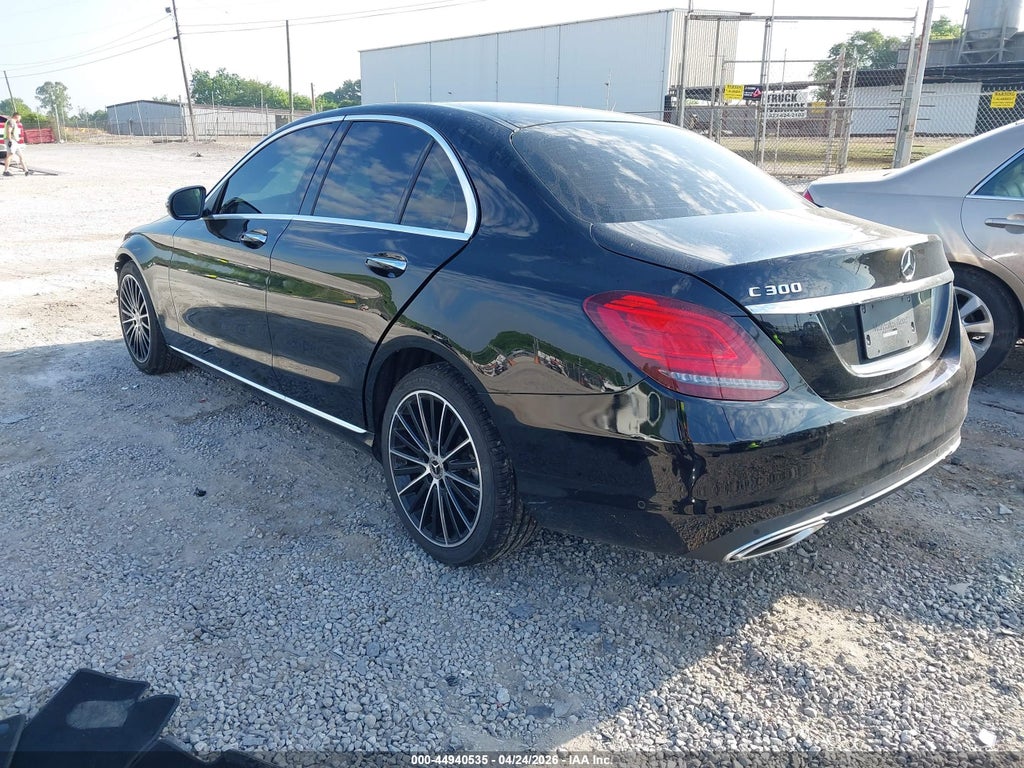 Mercedes-Benz C-Класс 2021