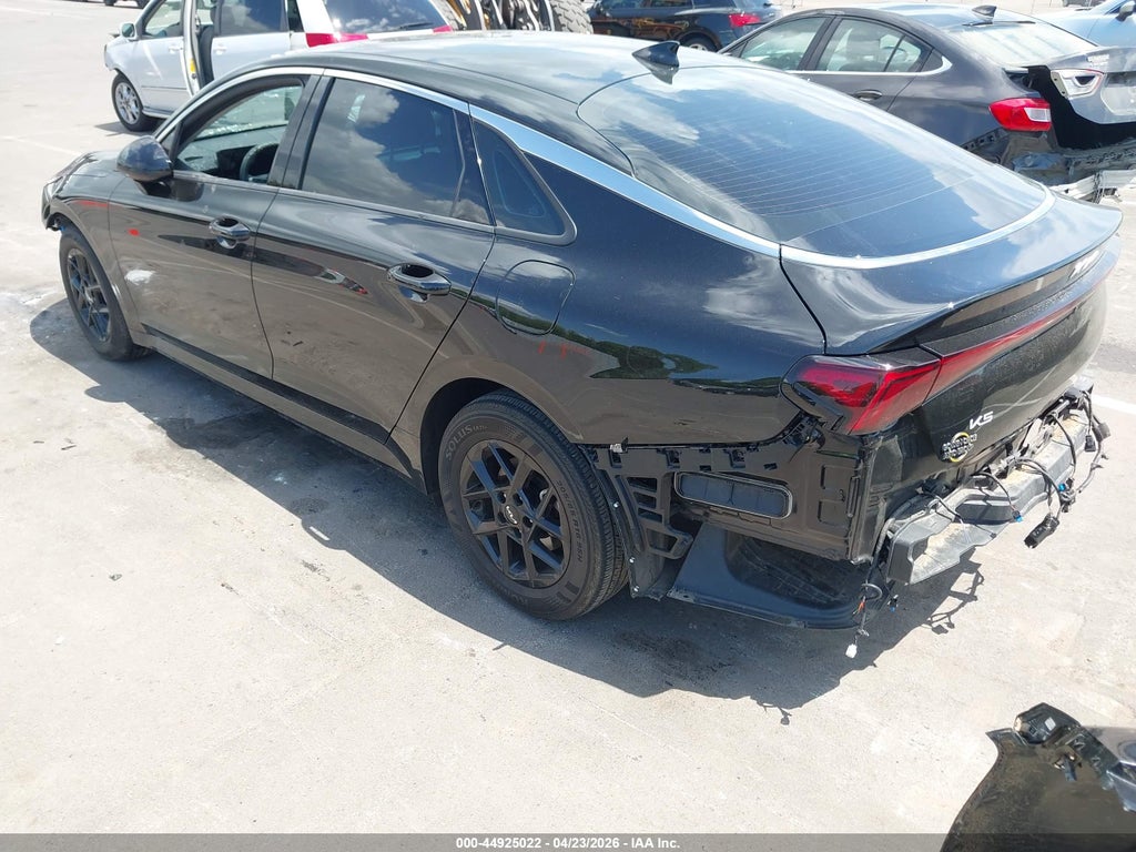 Kia K5 2025