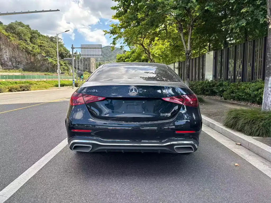 Mercedes-Benz C-Класс 2023