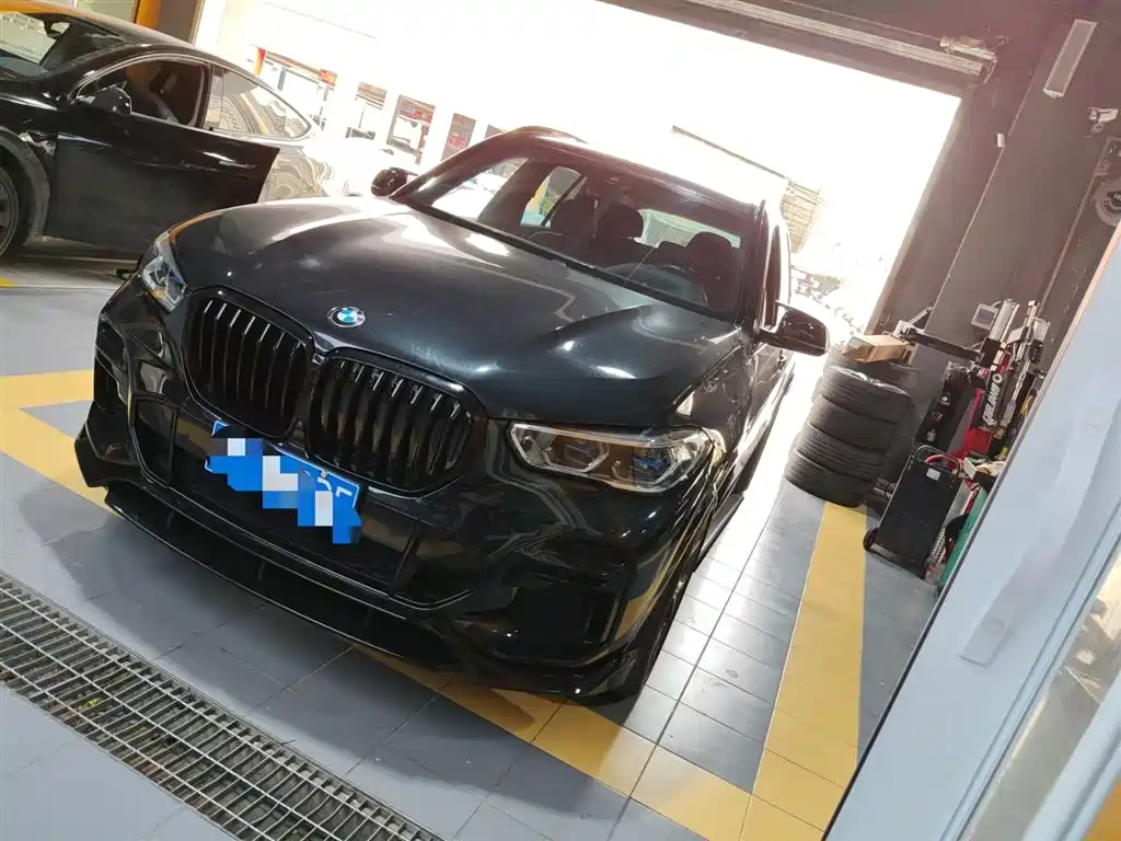BMW X5 2022
