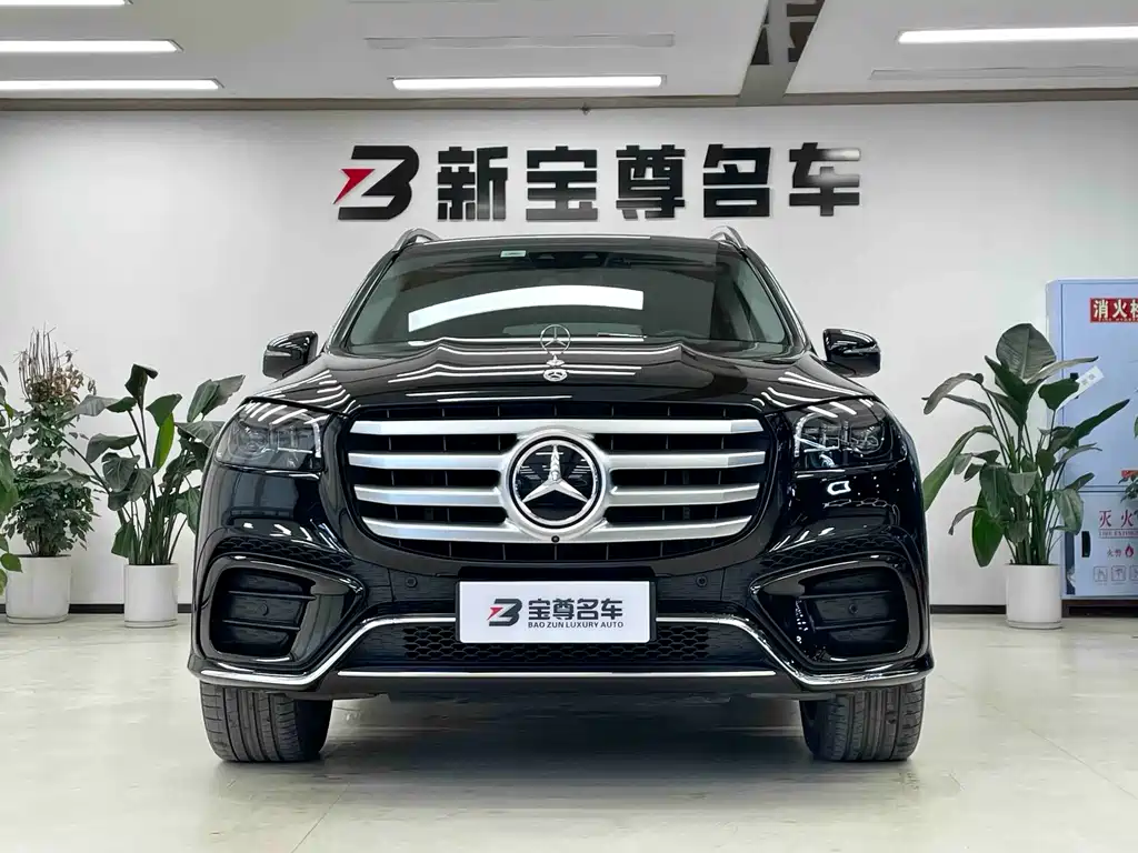 Mercedes-Benz GLS 2024