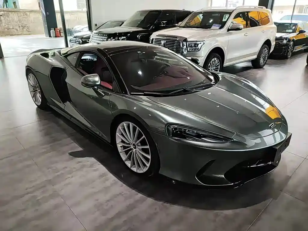 McLaren GT 2023