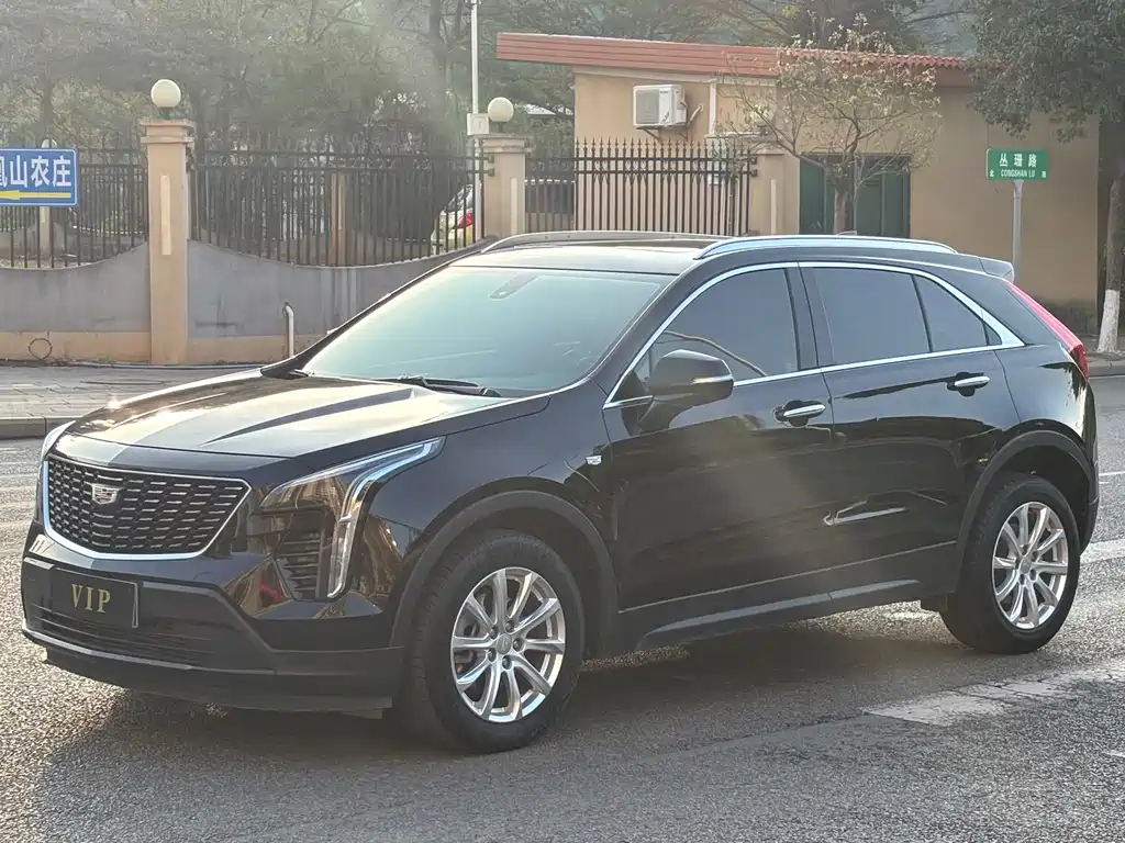 Cadillac XT4 2021