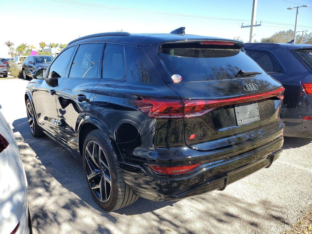 Audi SQ6 e-tron 2025