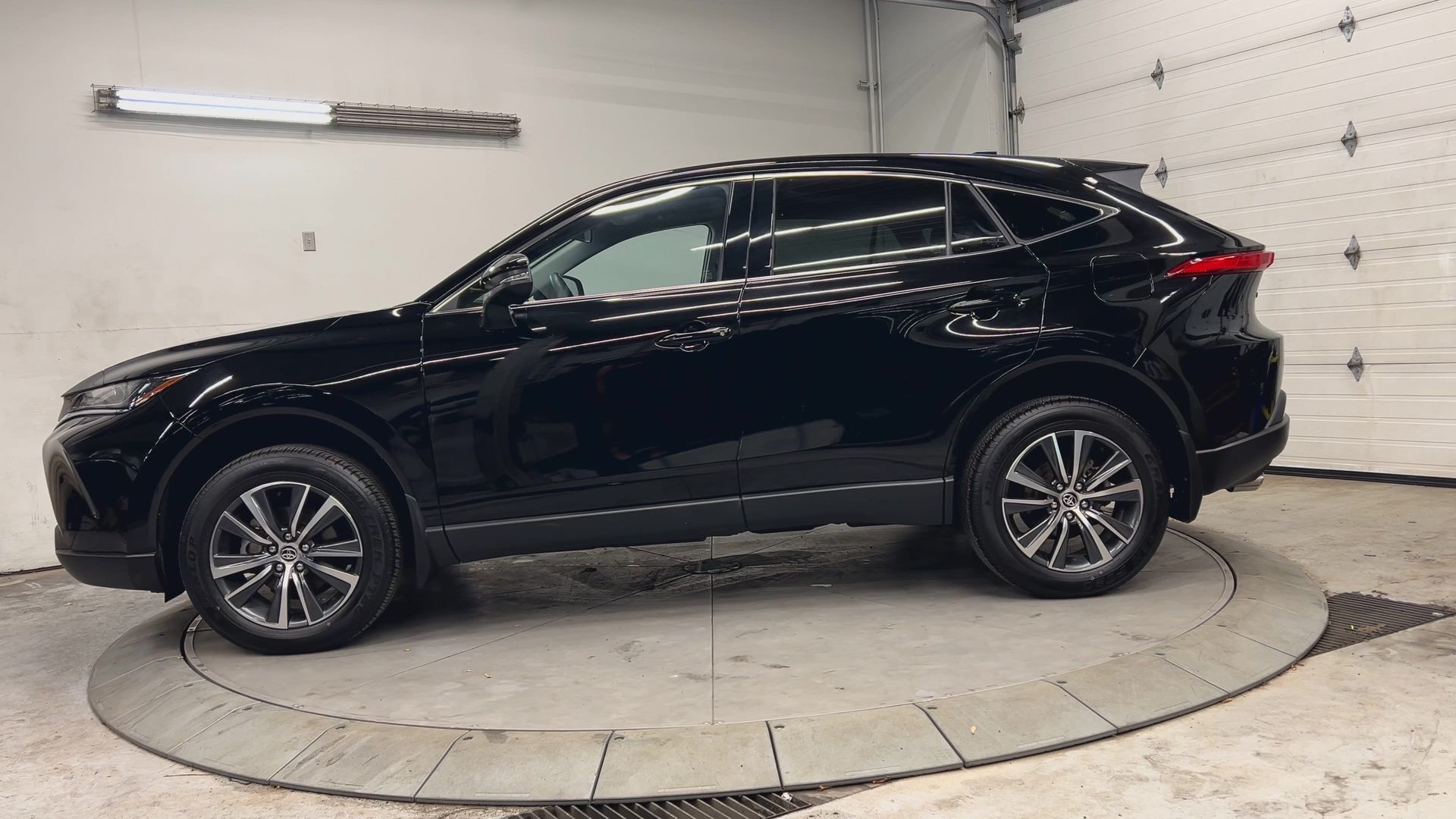 Toyota Venza 2024