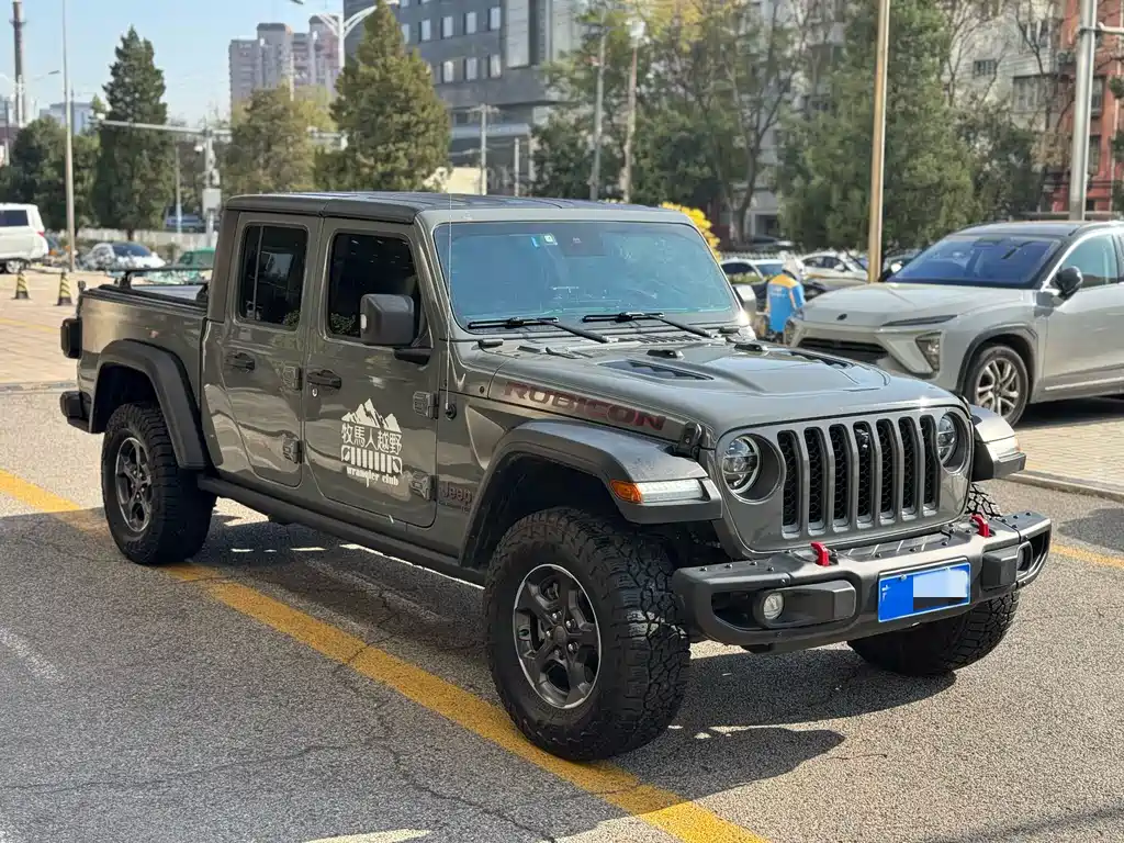 Jeep Gladiator 2023