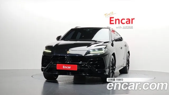 Lamborghini Urus 2022