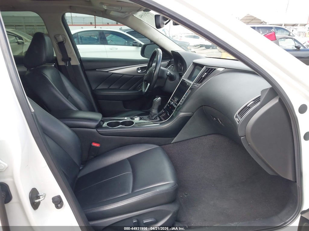 Infiniti Q50 2021