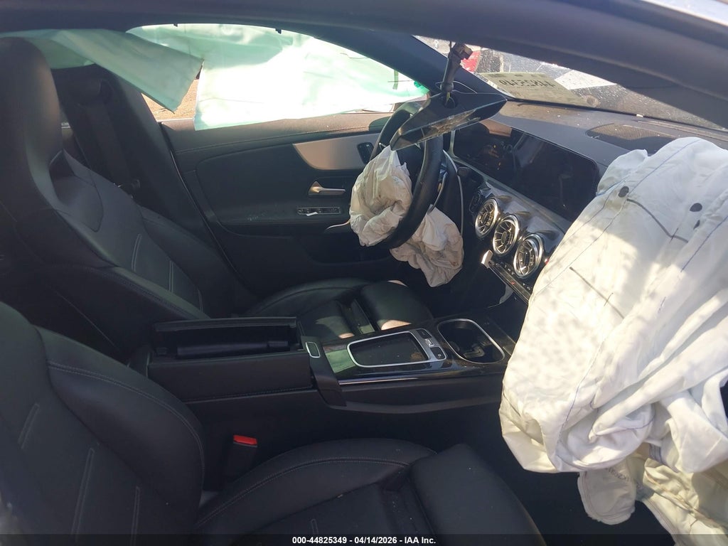 Mercedes-Benz CLA 2024