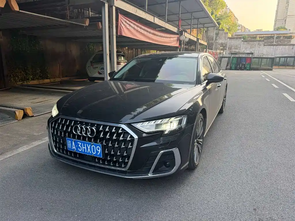 Audi A8 2024
