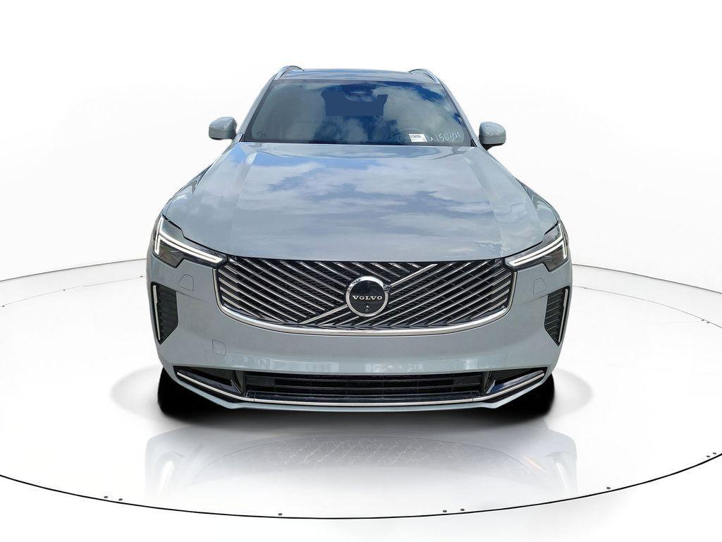 Volvo XC90 2025