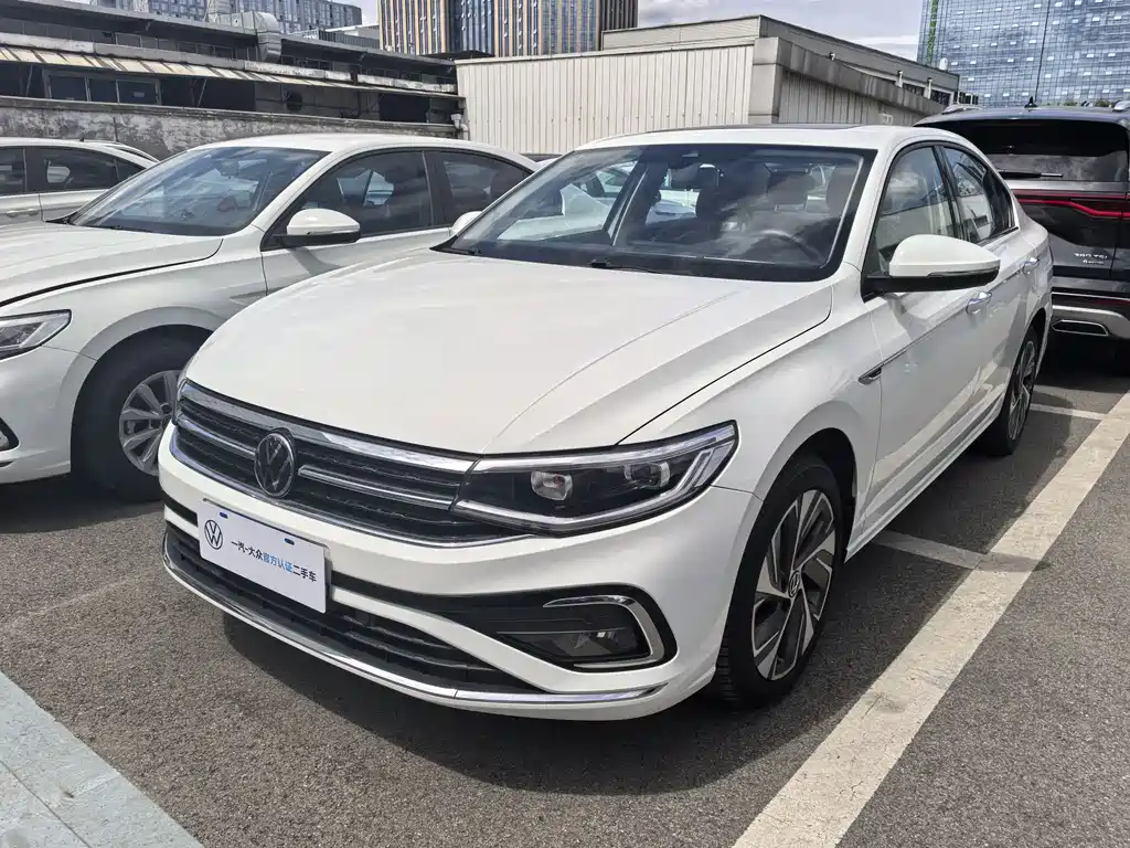 Volkswagen Bora 2024