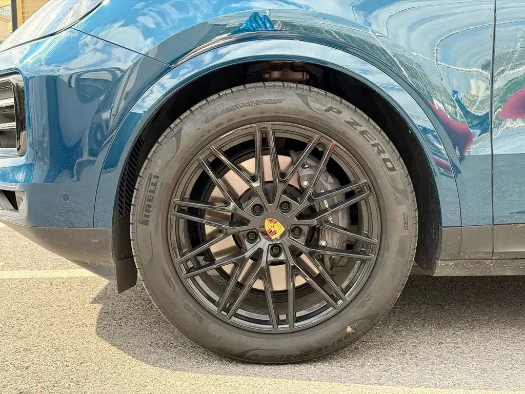 Porsche Cayenne 2024