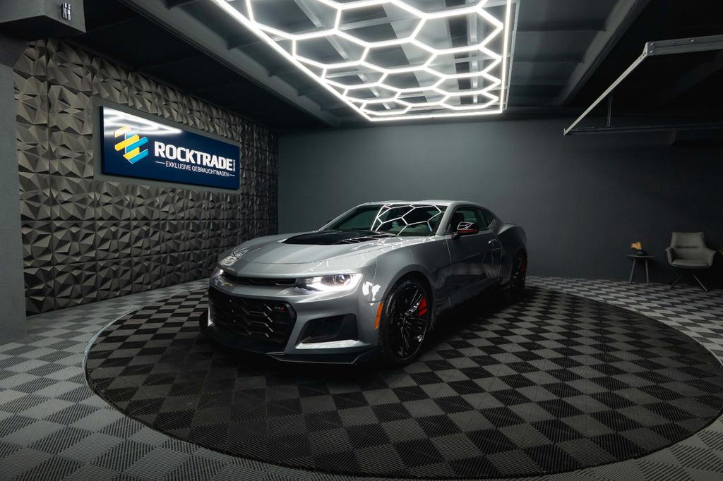 Chevrolet Camaro 2021