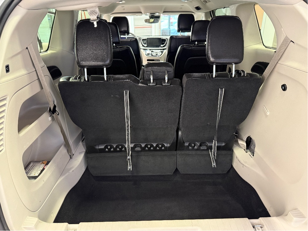 Chrysler Pacifica 2022