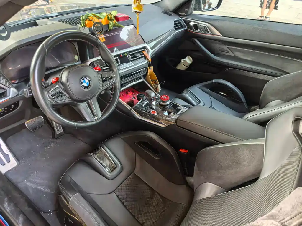 BMW M4 2023