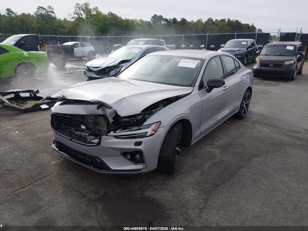 Volvo S60 2024