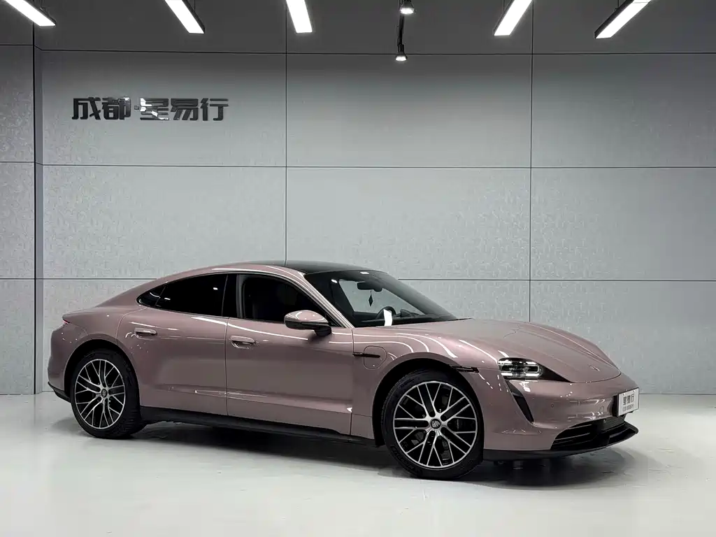 Porsche Taycan 2023