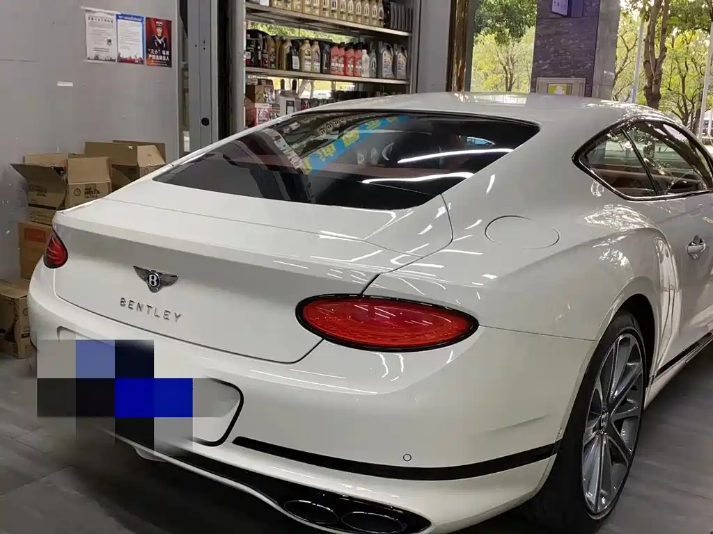 Bentley Continental 2022