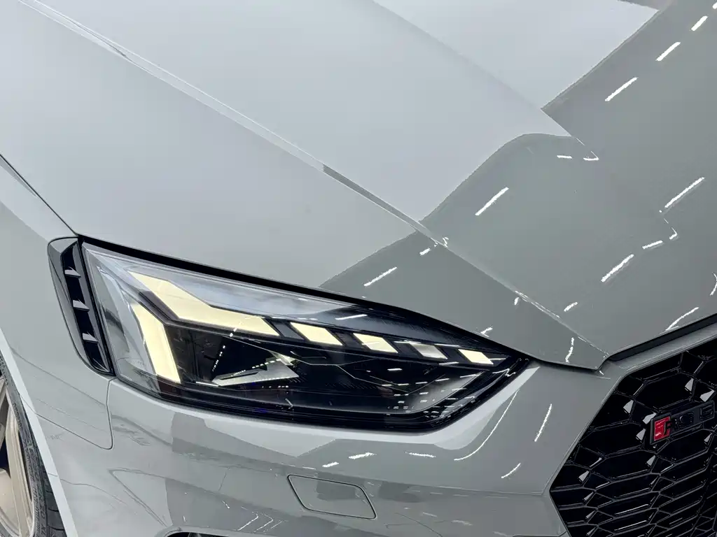 Audi RS 5 2023