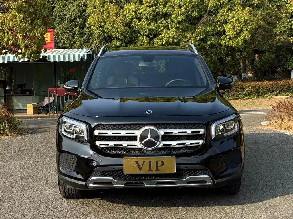 Mercedes-Benz GLB 2021