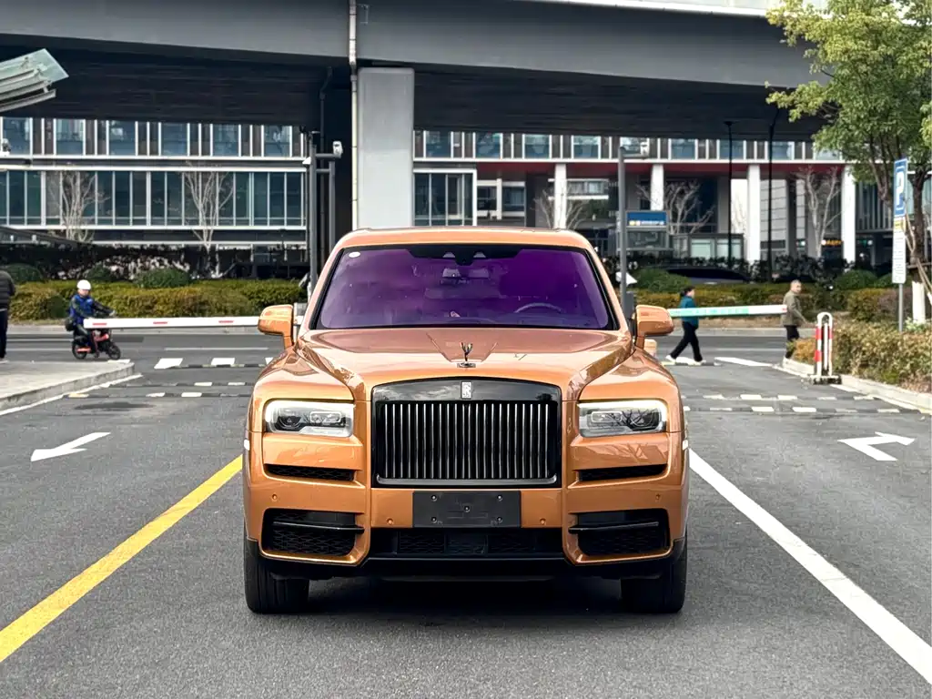 Rolls-Royce Cullinan 2021