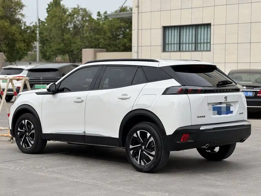 Peugeot 2008 2023