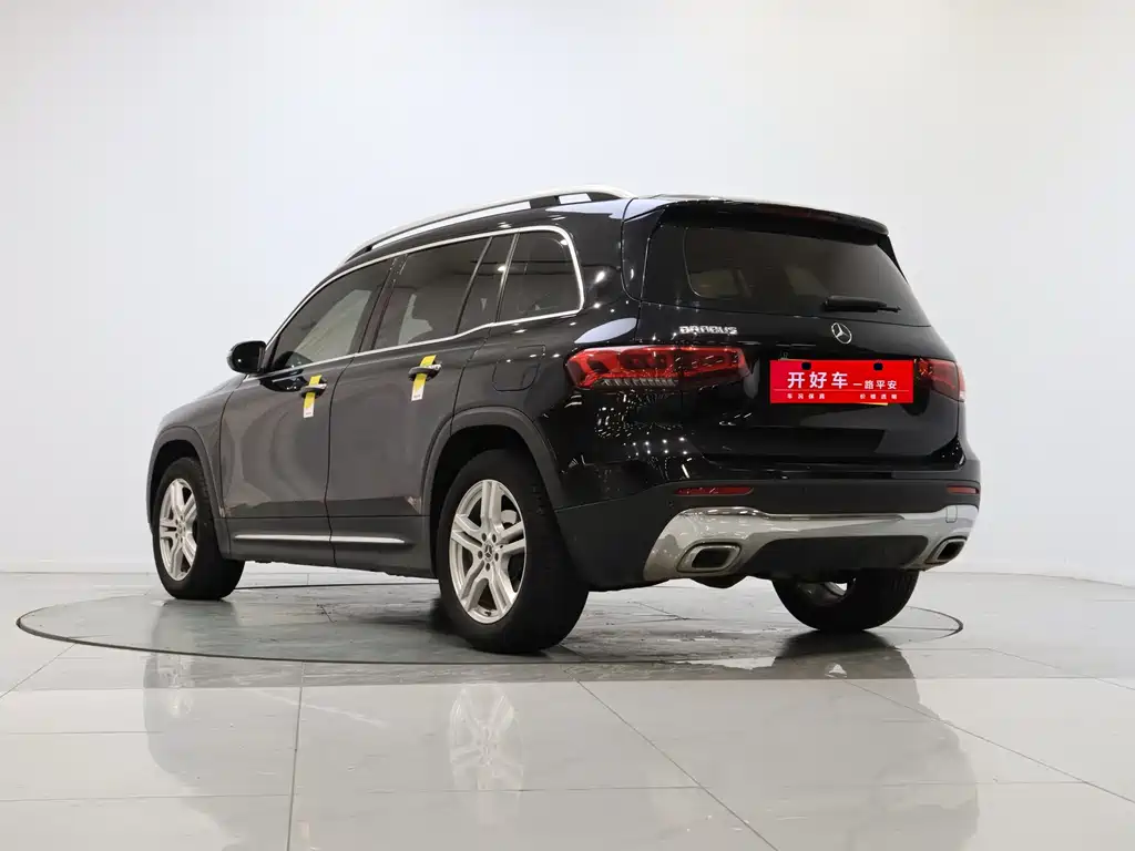 Mercedes-Benz GLB 2021