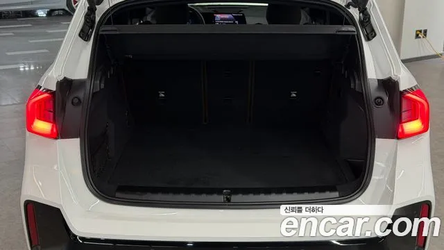 BMW iX1 2023