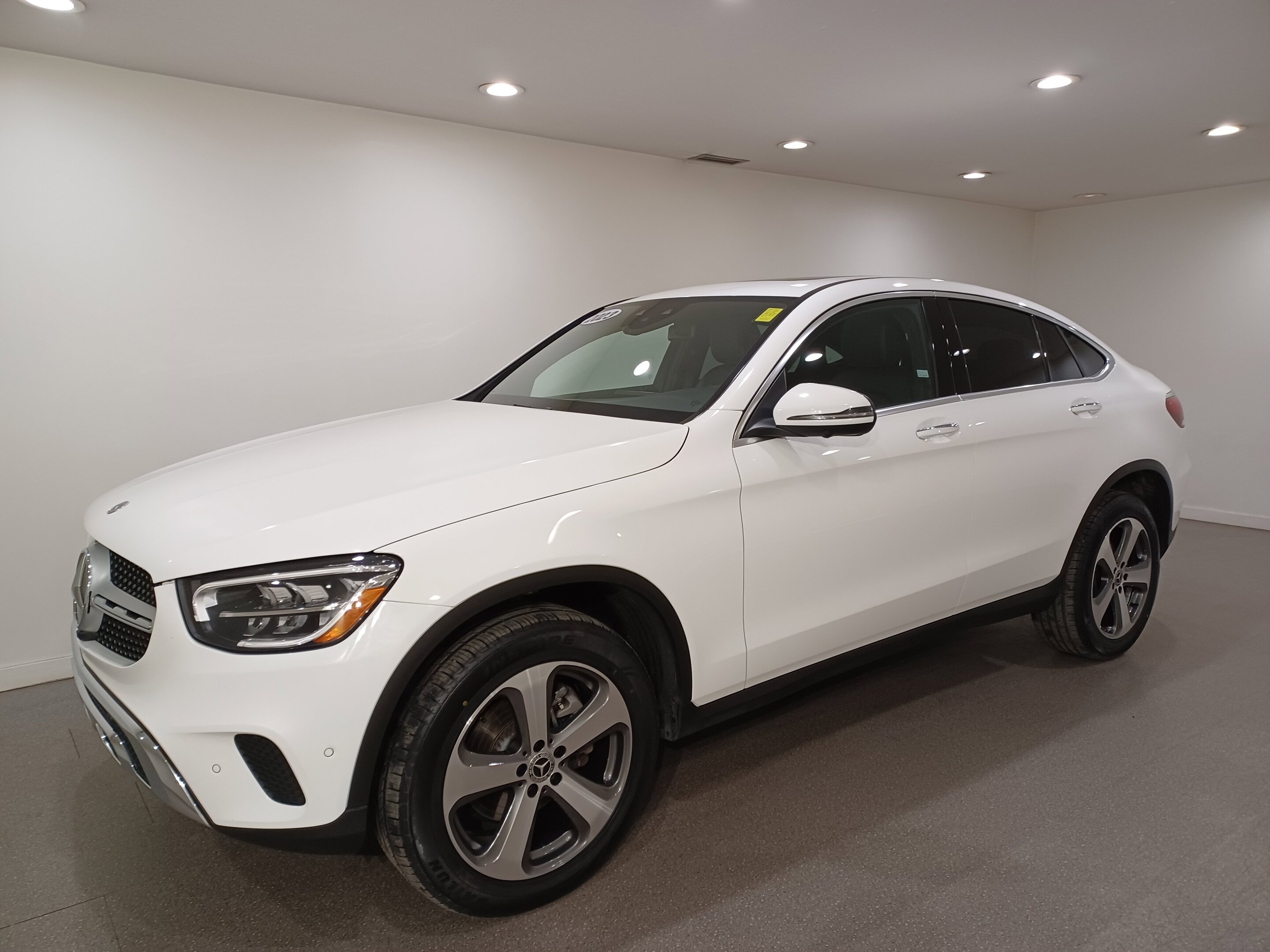 Mercedes-Benz GLC 2023