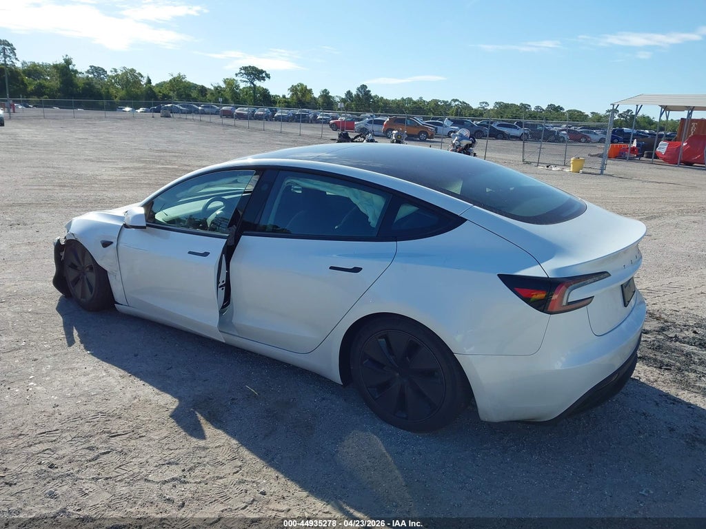 Tesla Model 3 2026