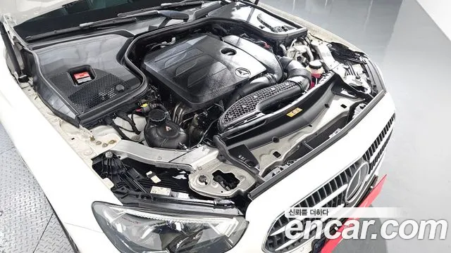 Mercedes-Benz E-Класс 2021