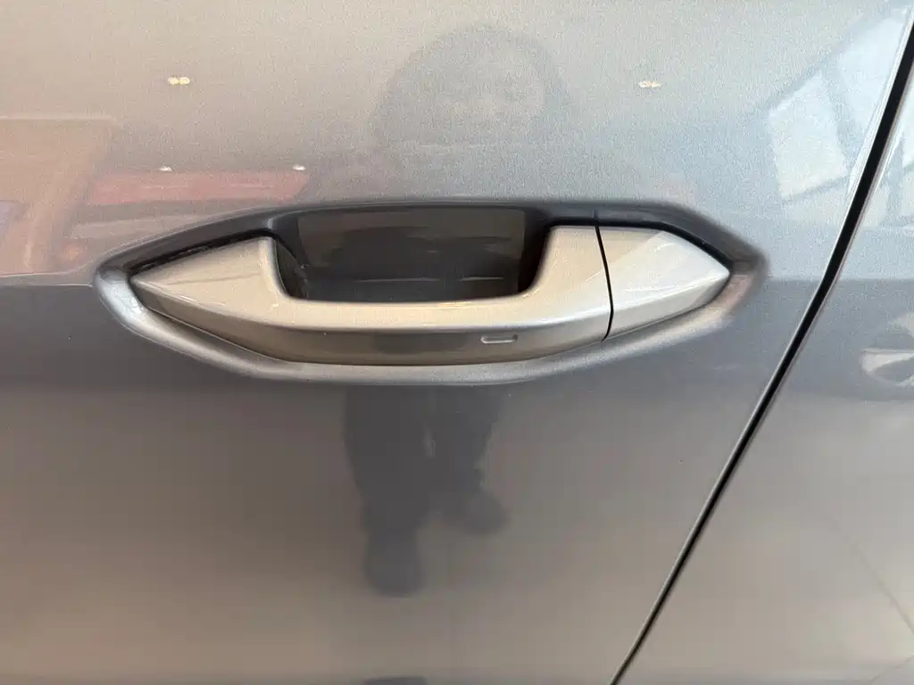 Audi Q4 e-tron 2024