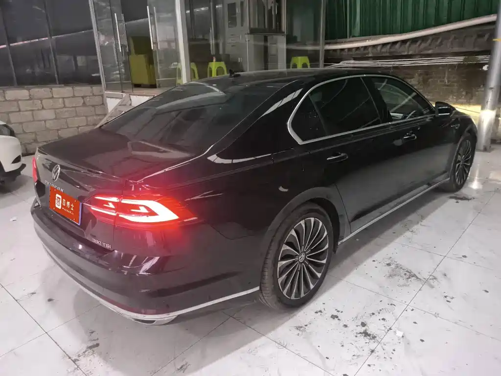 Volkswagen Phideon 2022