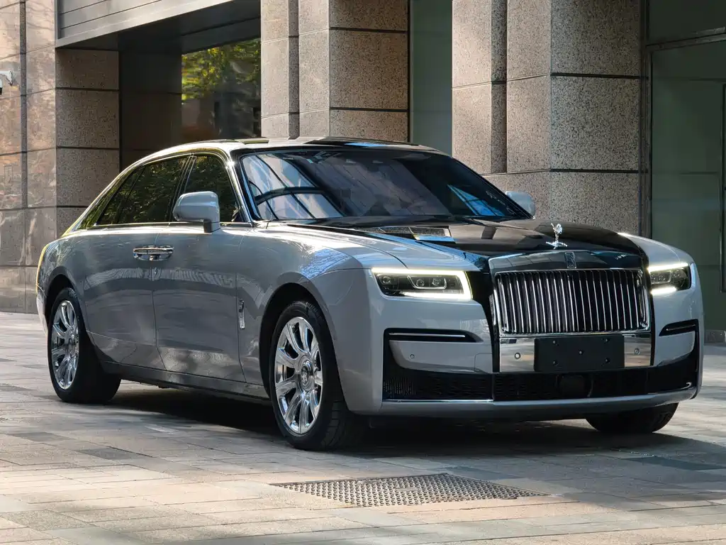 Rolls-Royce Ghost 2023