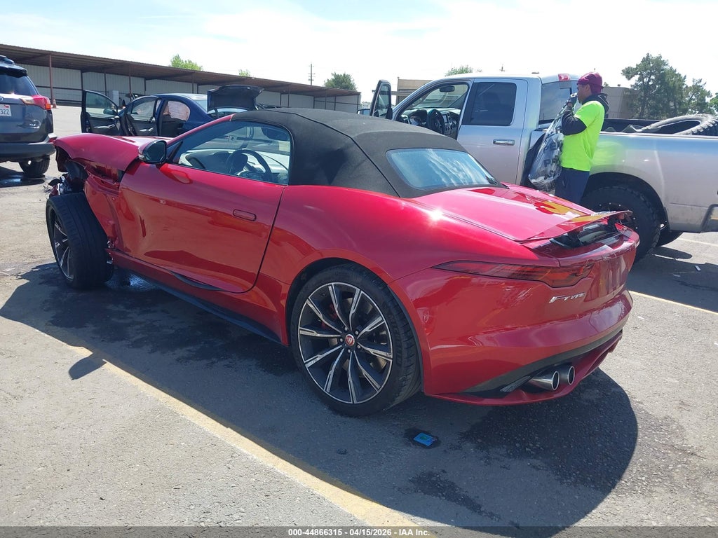 Jaguar F-Type 2021