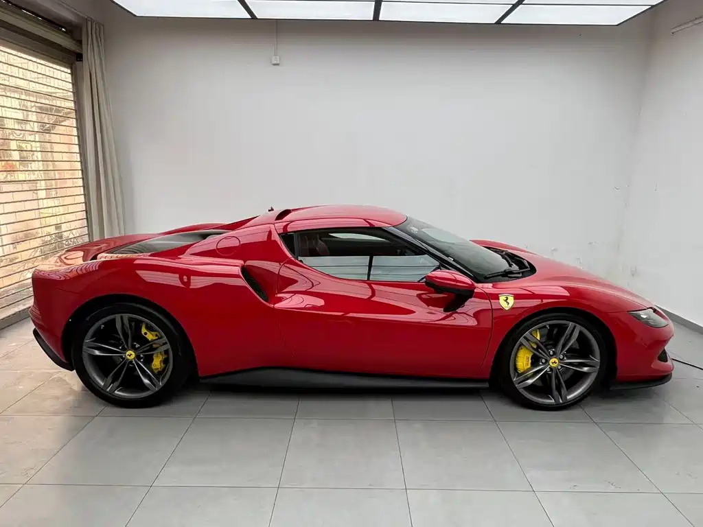 Ferrari 296 2023