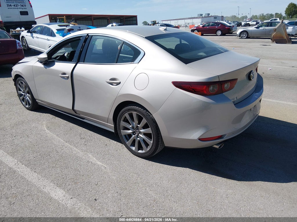Mazda 3 2022