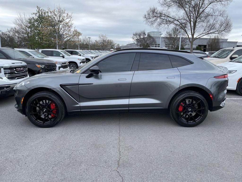 Aston Martin DBX 2022