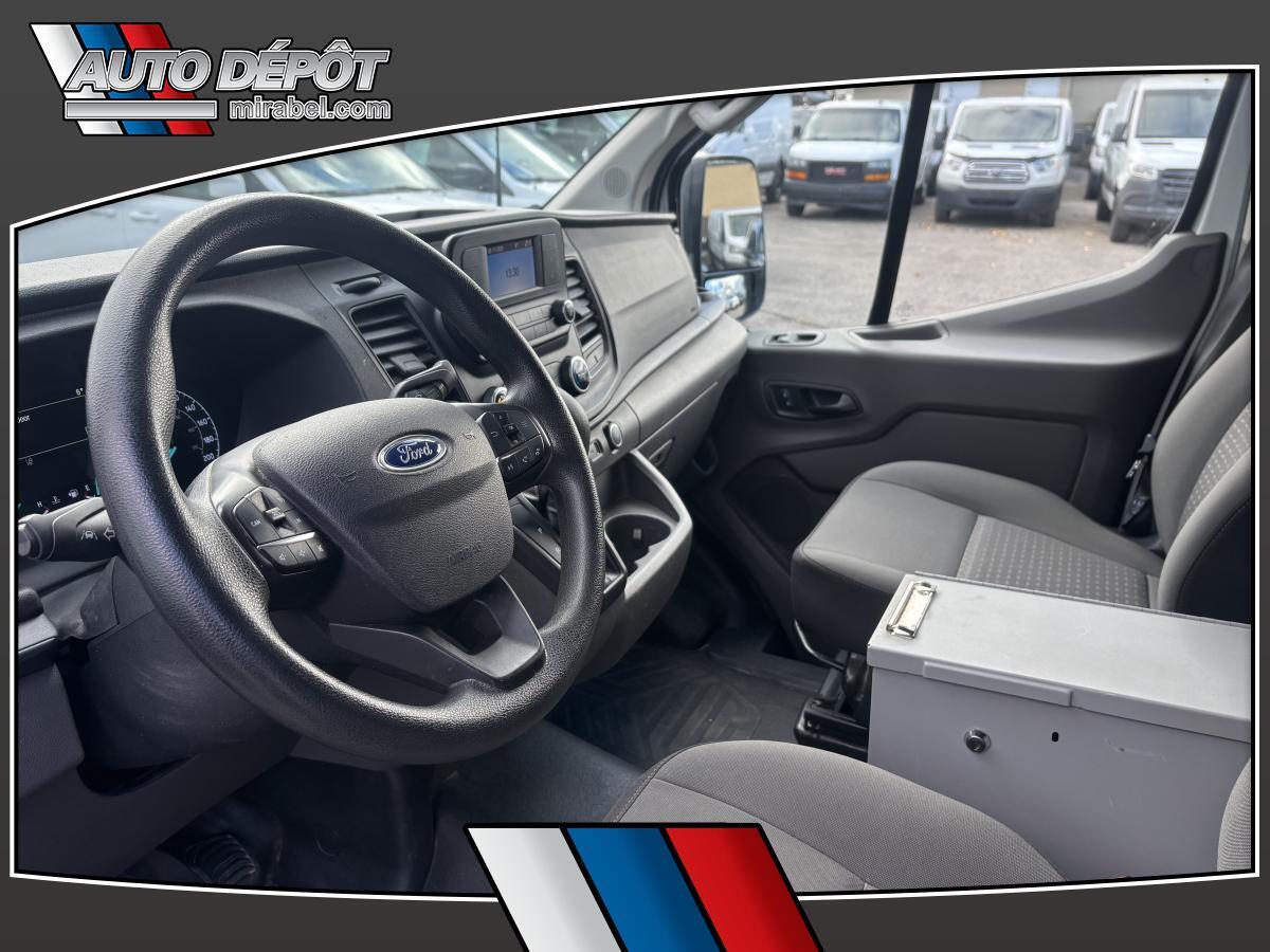 Ford Transit 2021
