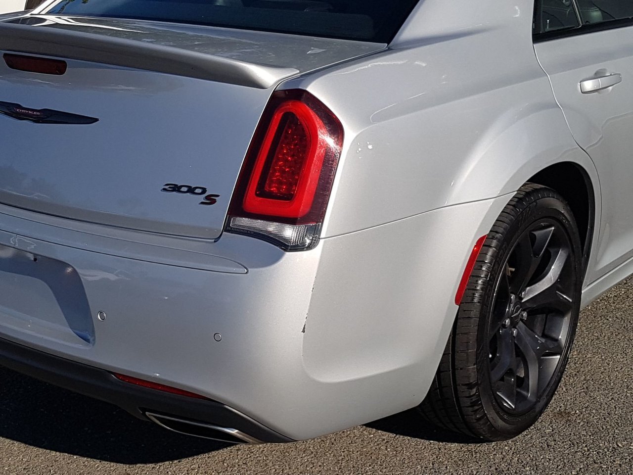 Chrysler 300 2022