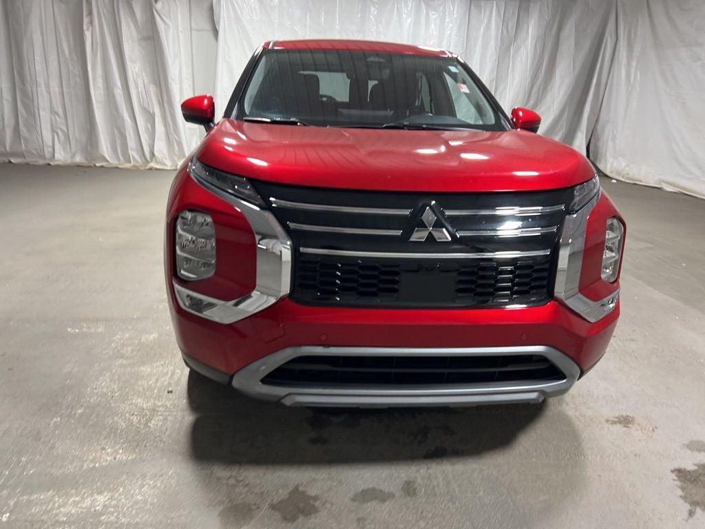Mitsubishi Outlander 2025